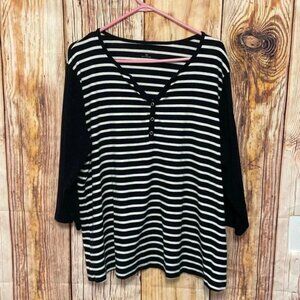 Women’s Croft & Barrow 3X Women Black-White Stripe Pullover Top